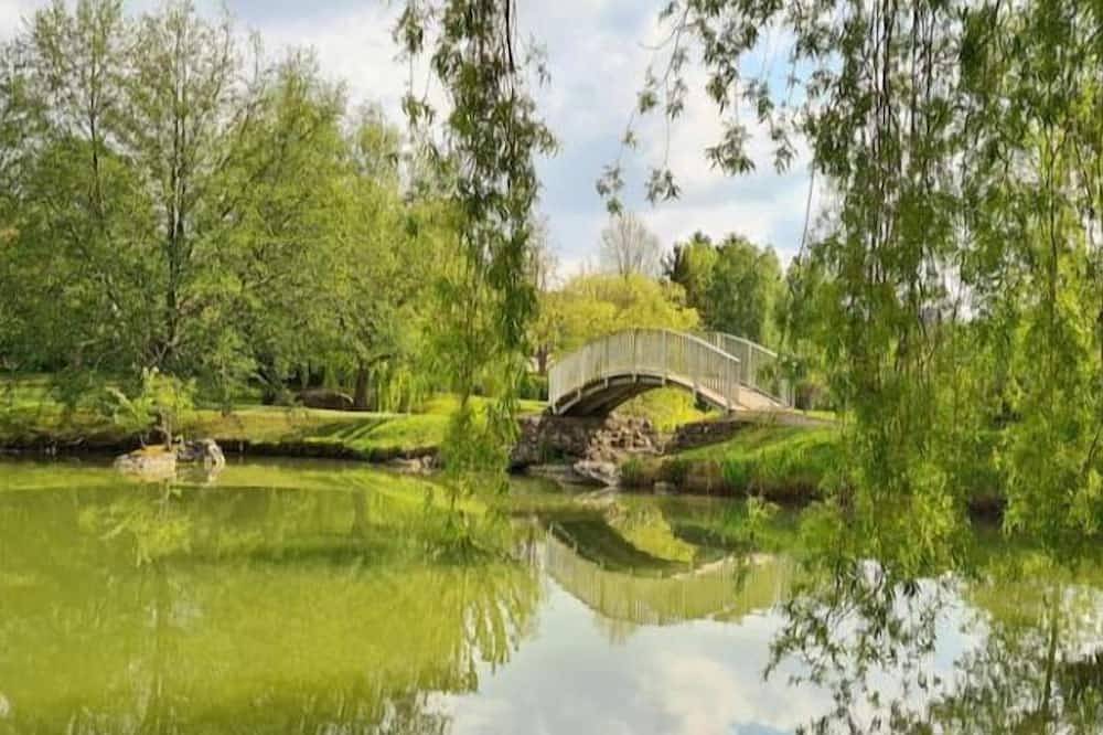 Near Paris, Fontainebleau, Barbizon, Spacious in Saint-Fargeau-Ponthierry, Parc naturel régional du Gâtinais français