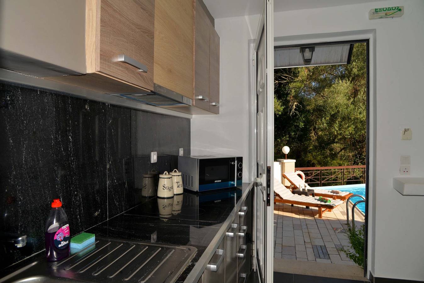 Appartement 'Doliva Studio' met privézwembad, bergzicht, wifi en airconditioning, foto 9