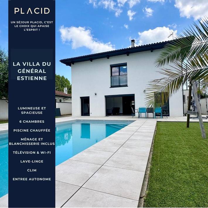 Maison d’hôte pour 14 personnes, avec piscine ainsi que jardin et jacuzzi