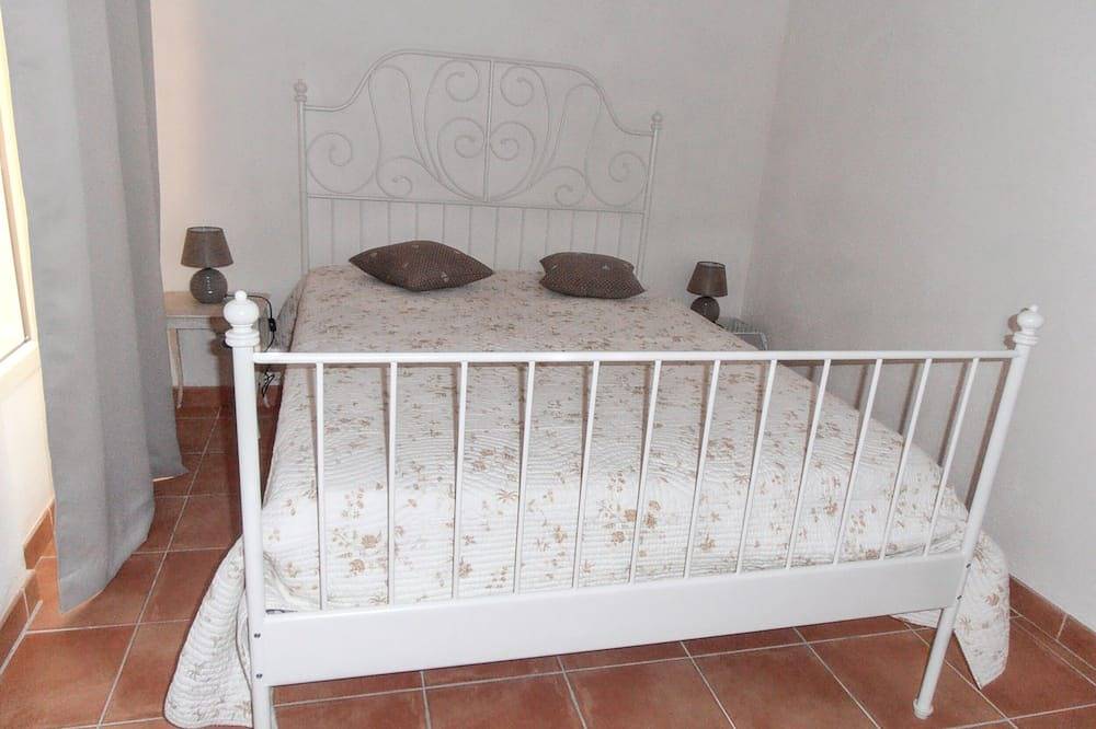 Homerez - Barjols House w/Pool in Barjols, Brignoles region