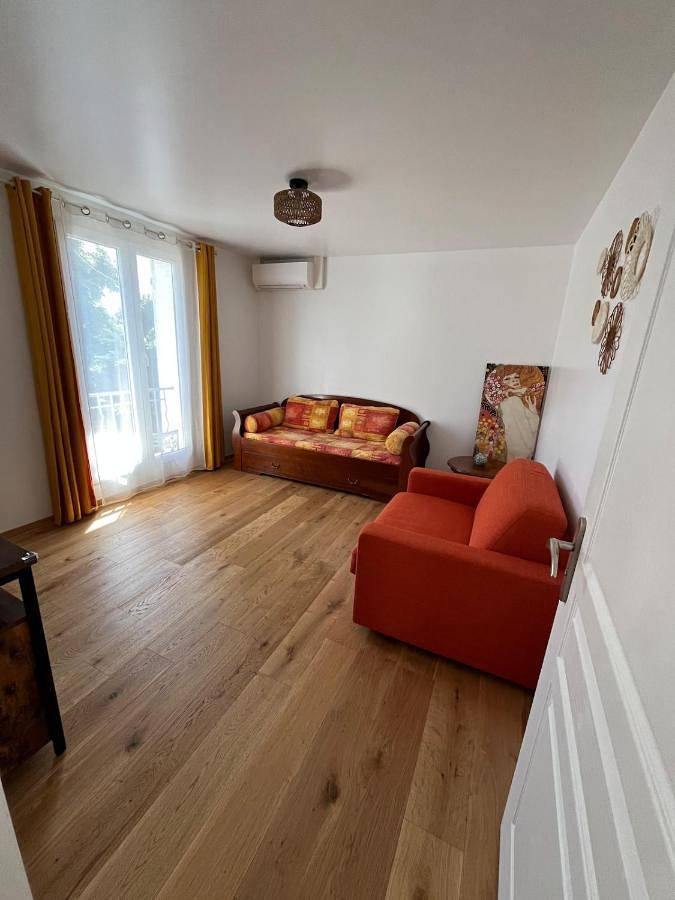 Maison d’hôte pour 8 personnes, avec vue et jardin, animaux acceptés à Antibes - 2