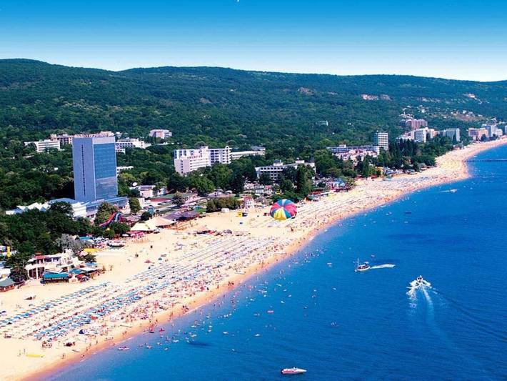 Gîte pour 28 personnes, avec bassin pour enfant et vue ainsi que piscine et jardin à Varna (Bulgarie) - 4