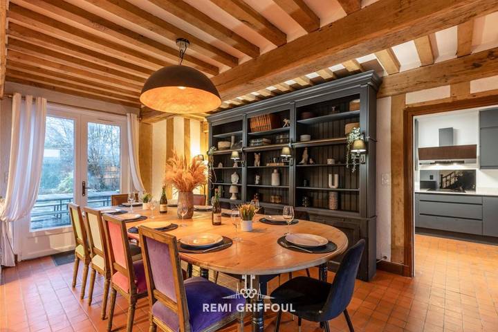 Location de vacances pour 8 personnes, avec piscine et jardin, animaux acceptés à Barneville-la-Bertran - 2