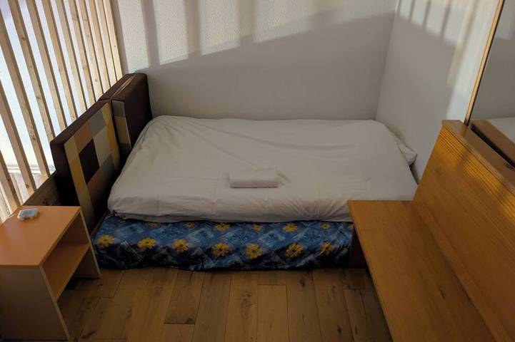 Gîte pour 7 personnes, avec piscine et balcon à Bielle (Pyrénées-Atlantiques) - 2