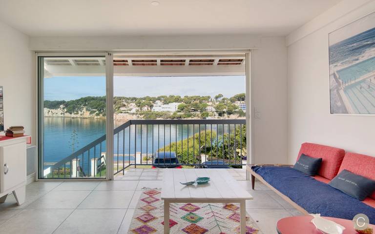 Location de vacances pour 6 personnes, avec Balcon et Jardin dans Plage de Portissol