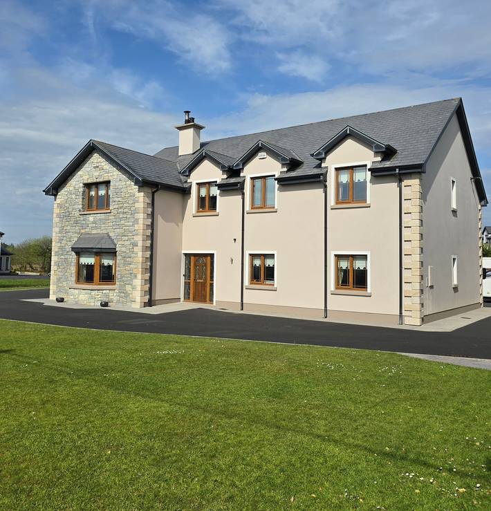 Holiday rental for 8 people, with Terrace and Garden in Lahinch