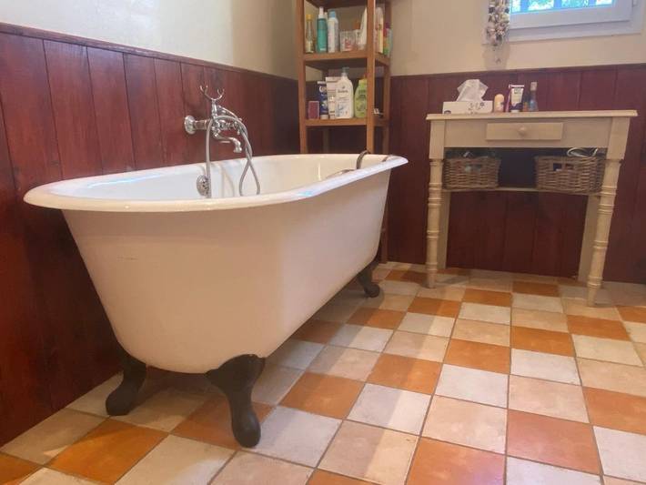 Location de vacances pour 8 personnes, avec vue ainsi que jardin et piscine à Digne-les-Bains - 2