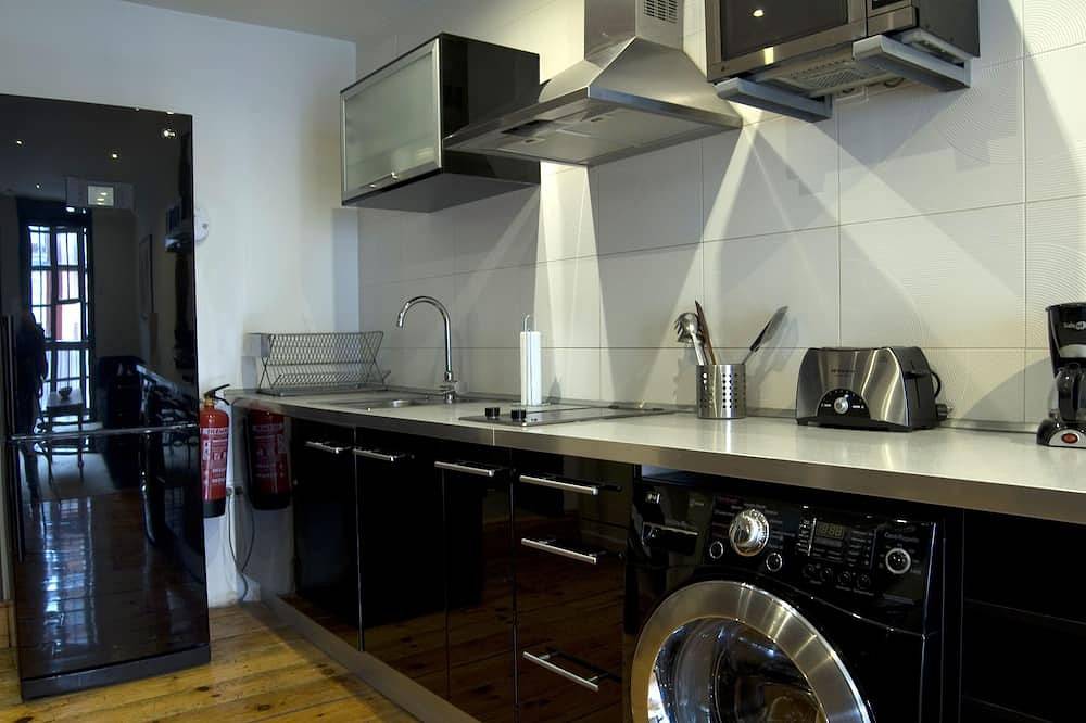 Entire apartment, Apartamento en el Centro con Parking Cercano in Vitoria-Gasteiz, Cordillera Cantábrica