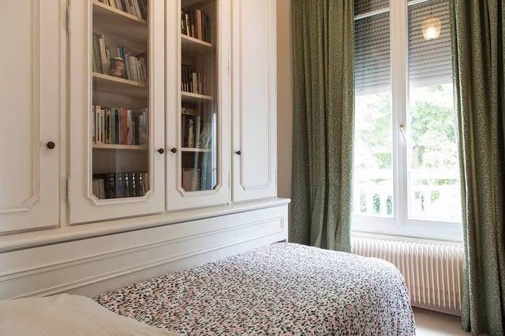 Location de vacances pour 11 personnes, avec jardin et balcon, animaux acceptés à Neuilly-Plaisance - 4