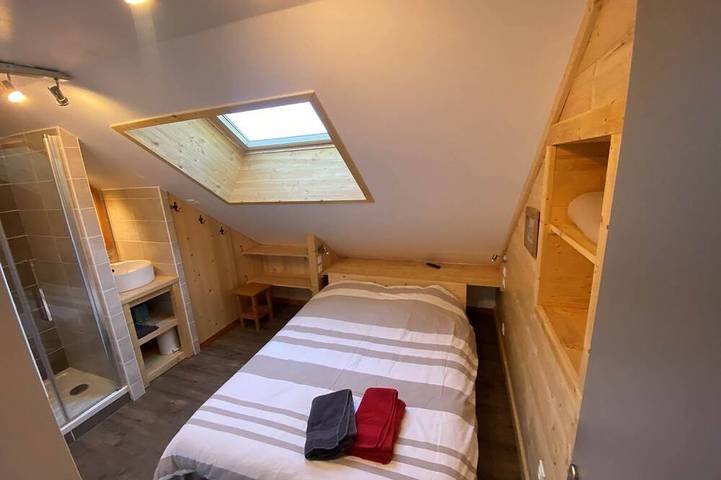 Entire apartment, Gîtes 2+3 - 20P- 8 rooms cosy- Sauna- Panoramic balconies in Valmeinier, Saint-Jean-de-Maurienne region