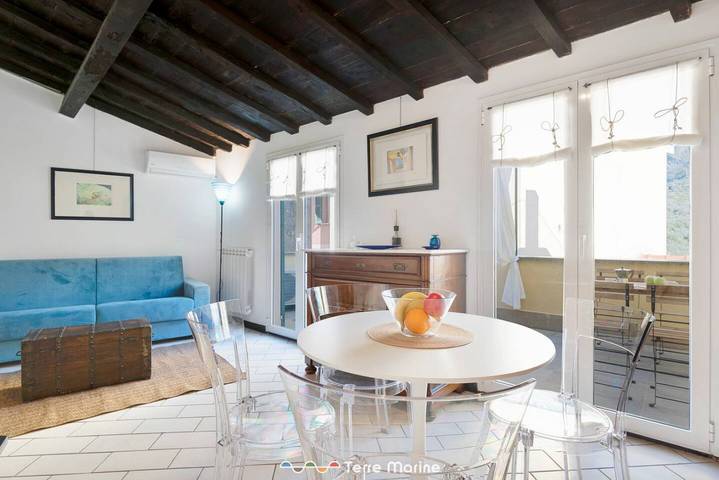 Ganze Wohnung, Ferienwohnung für 2 Personen mit Balkon/Terrasse in Corniglia, Vernazza Gemeinde