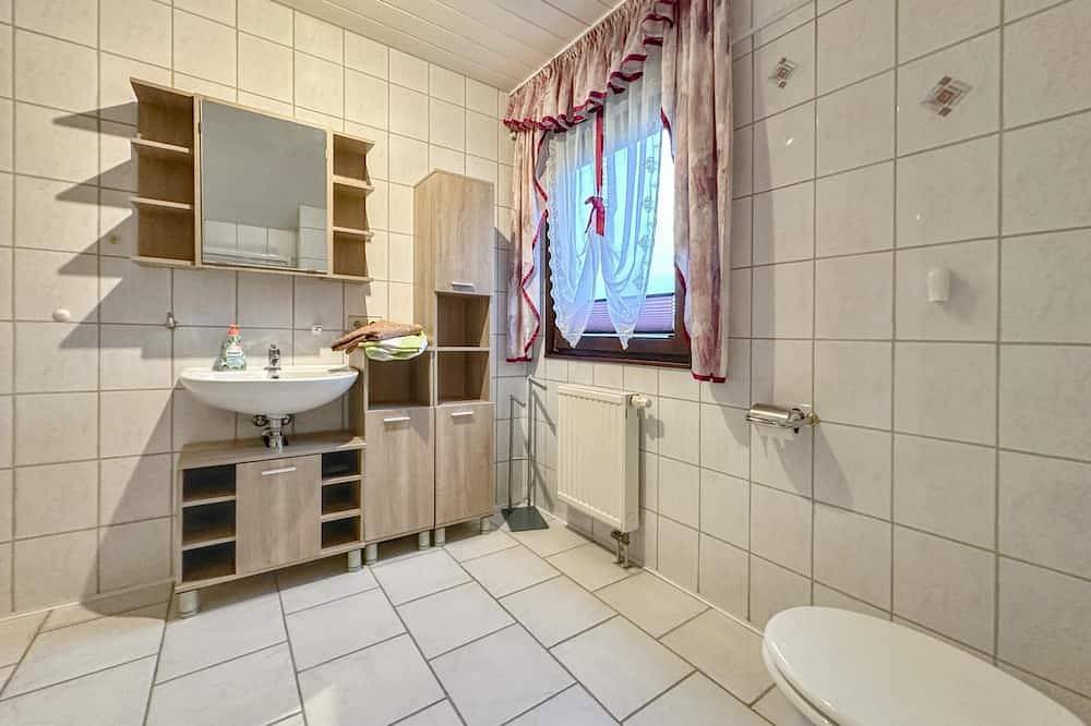 Ganze Wohnung, Schöne Wohnung im Vogtland mit Terrasse in Werda, Chemnitz und Umgebung