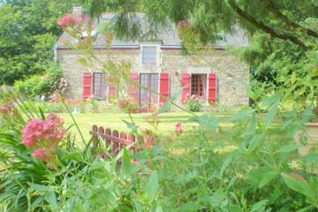 Gîte pour 4 personnes, avec jardin à Plaudren