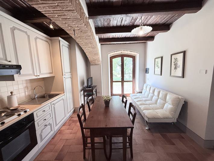 Gîte pour 8 personnes, avec vue ainsi que terrasse et jardin à Spoleto - 4