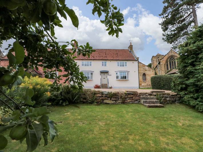 Cottage für 8 Personen, mit Garten - 1