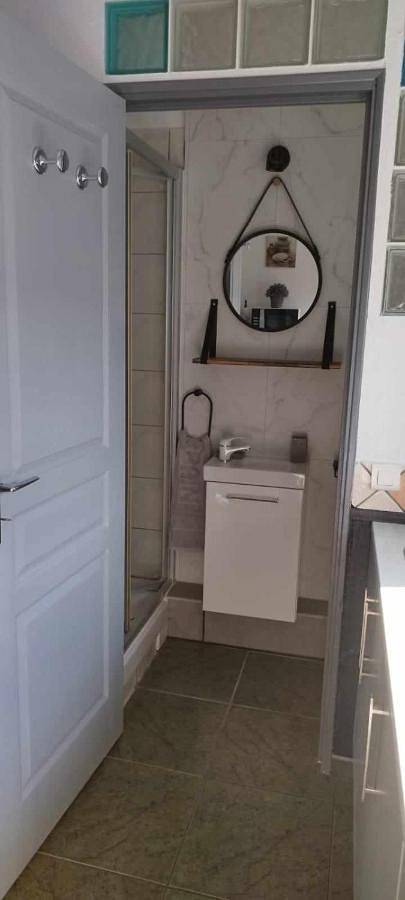 Location de vacances pour 3 personnes, avec terrasse et jacuzzi à Puilboreau - 2