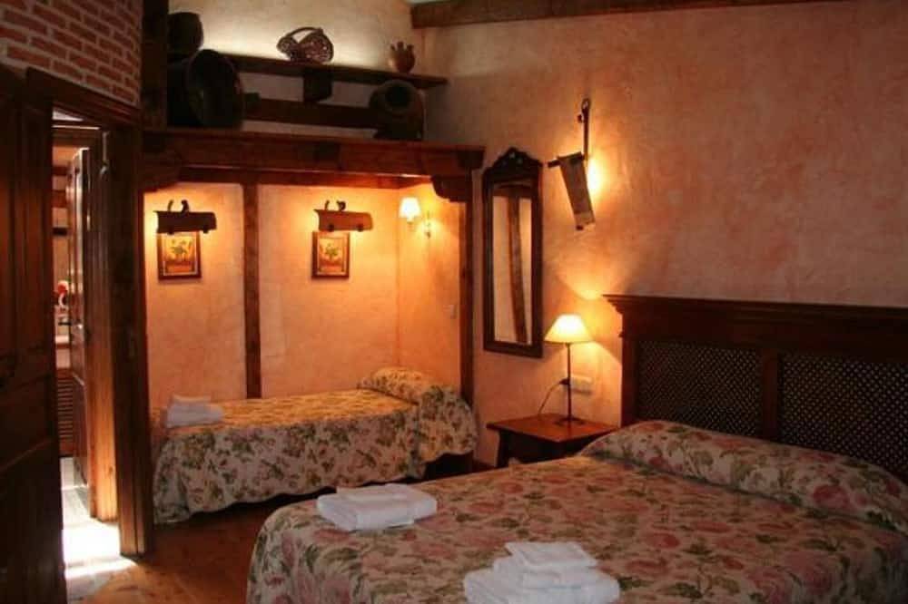 Apartamento entero, Cava Rueda- Apto 3 personas in Olmedo (Spain), Provincia de Valladolid