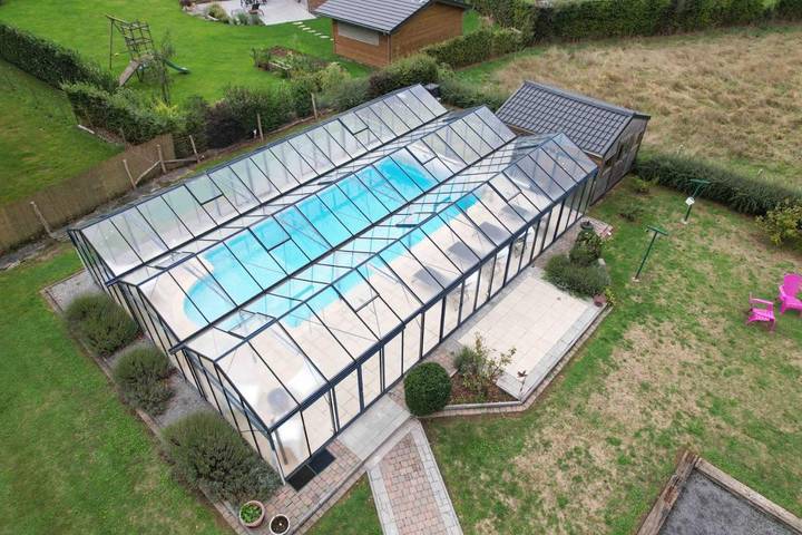 Location de vacances pour 9 personnes, avec jardin ainsi que jacuzzi et piscine à Ouffet - 3