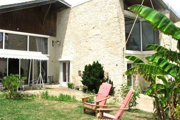 Gîte pour 4 personnes, avec piscine et jardin au Parc Naturel Régional du Marais poitevin