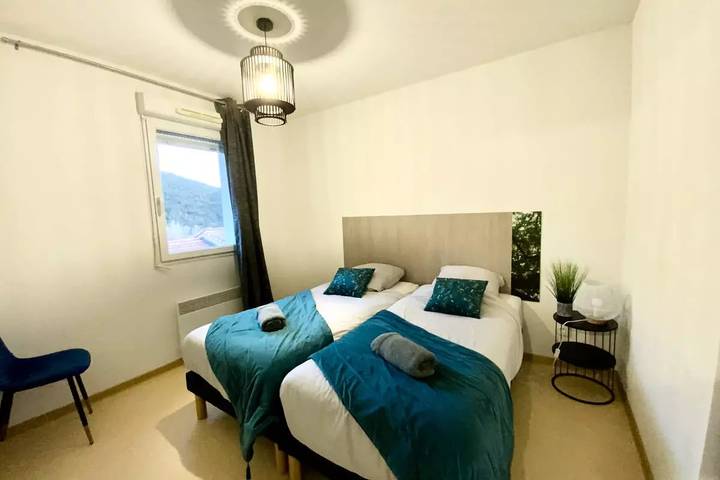 Ferienwohnung für 5 Personen, mit Balkon und Pool - 1