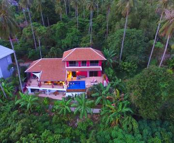 Maison d’hôte pour 2 personnes, avec jardin ainsi que vue et piscine à Lamai Beach