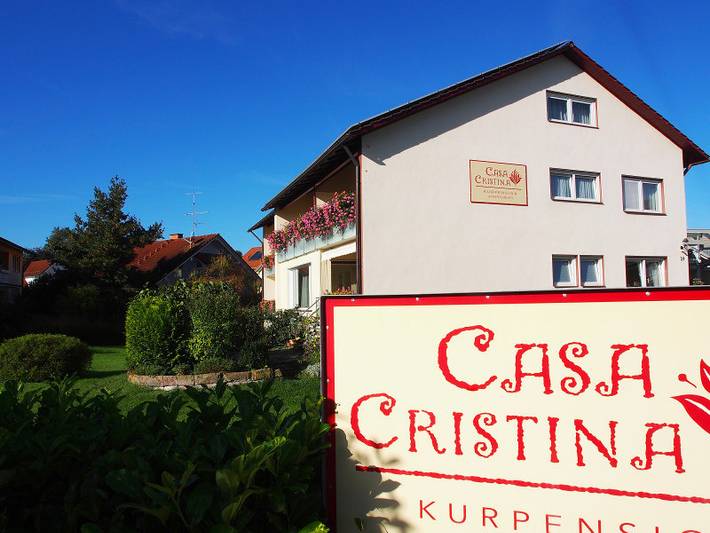 Casa  Cristina - Einzelzimmer Nr. 10 mit großem Balkon in Bad Krozingen, Südschwarzwald