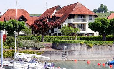 Ferienwohnung für 2 Personen, mit Seeblick und Sauna sowie Meerblick und Balkon/Terrasse - 1
