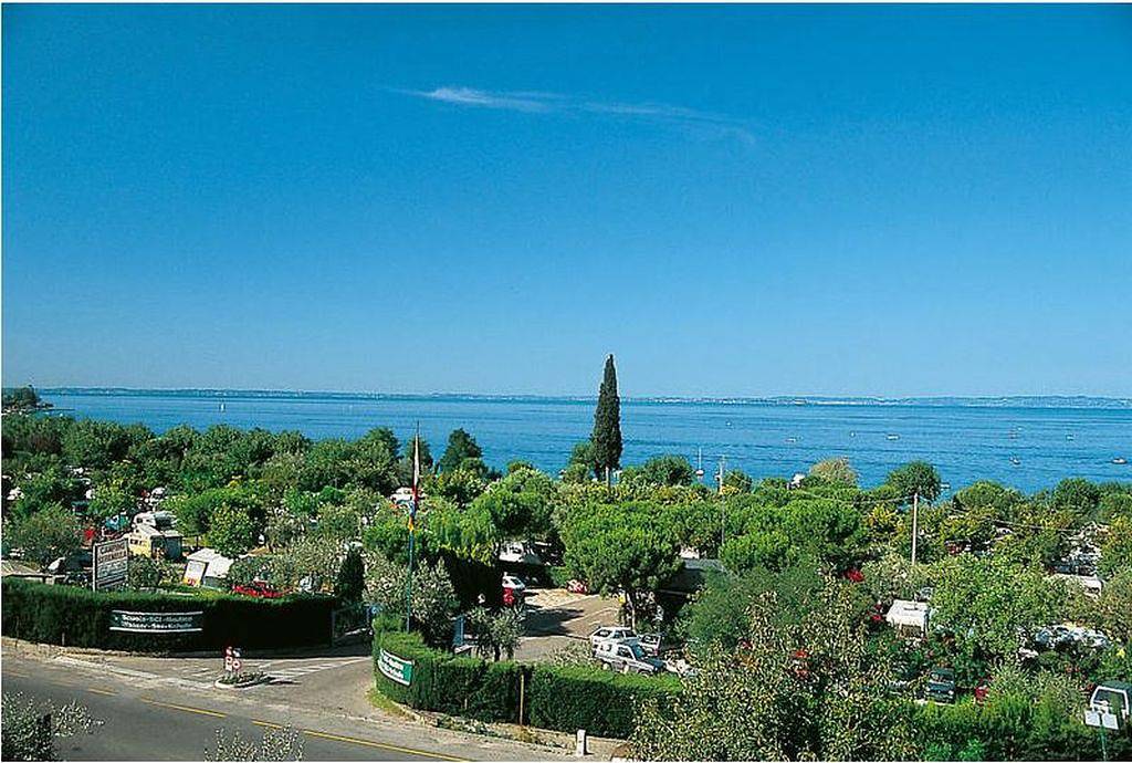 Ferienanlage Serenella Mobilehome Tucano Lux für 6 Personen in Bardolino, Gardasee-Berge