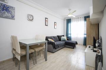 Apartment for 6 People in Torrevieja Centre, Torrevieja, Photo 1