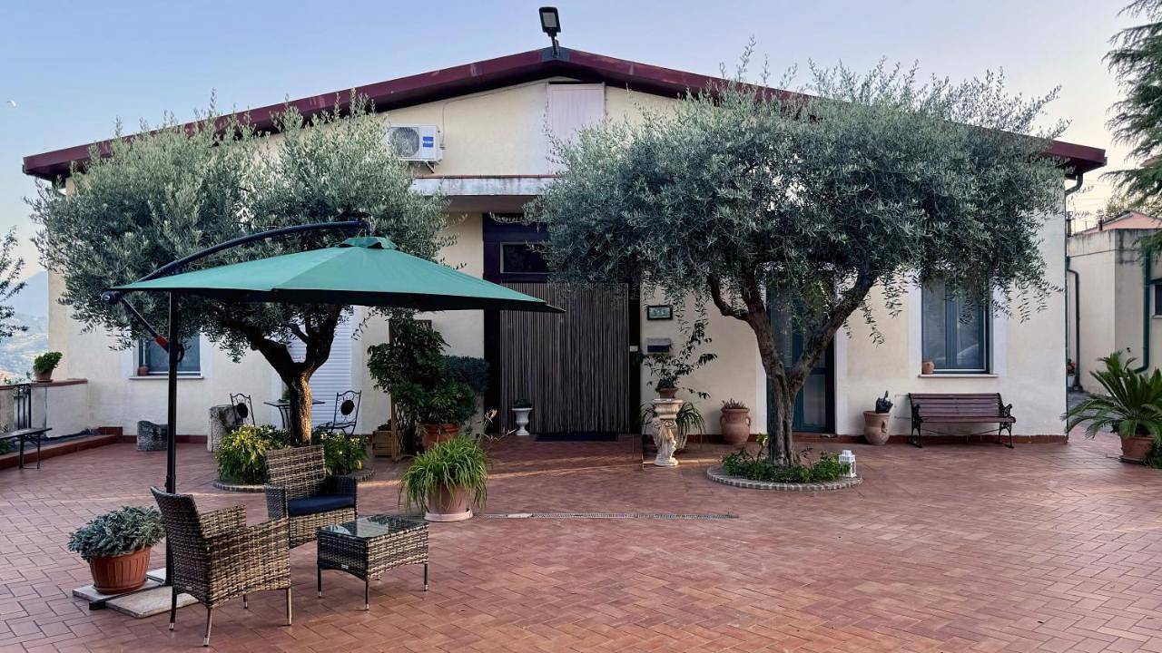 Double or Twin Room with Extra Bed in Teramo, Gran Sasso
