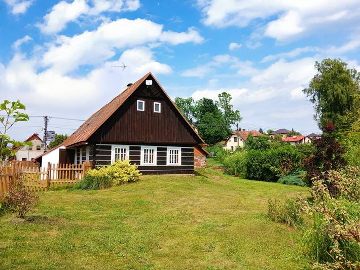 Chalet für 8 Personen, mit Terrasse und Garten sowie Sauna in Tschechien