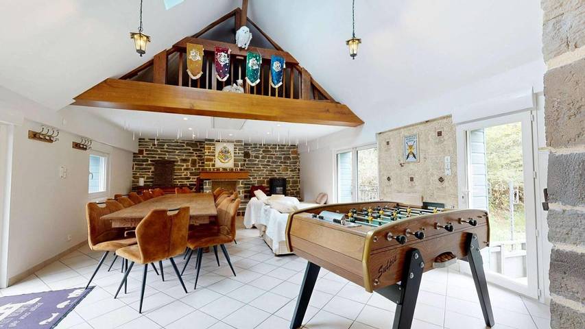 Location de vacances pour 21 personnes, avec jardin, animaux acceptés à Le Tourneur - 2