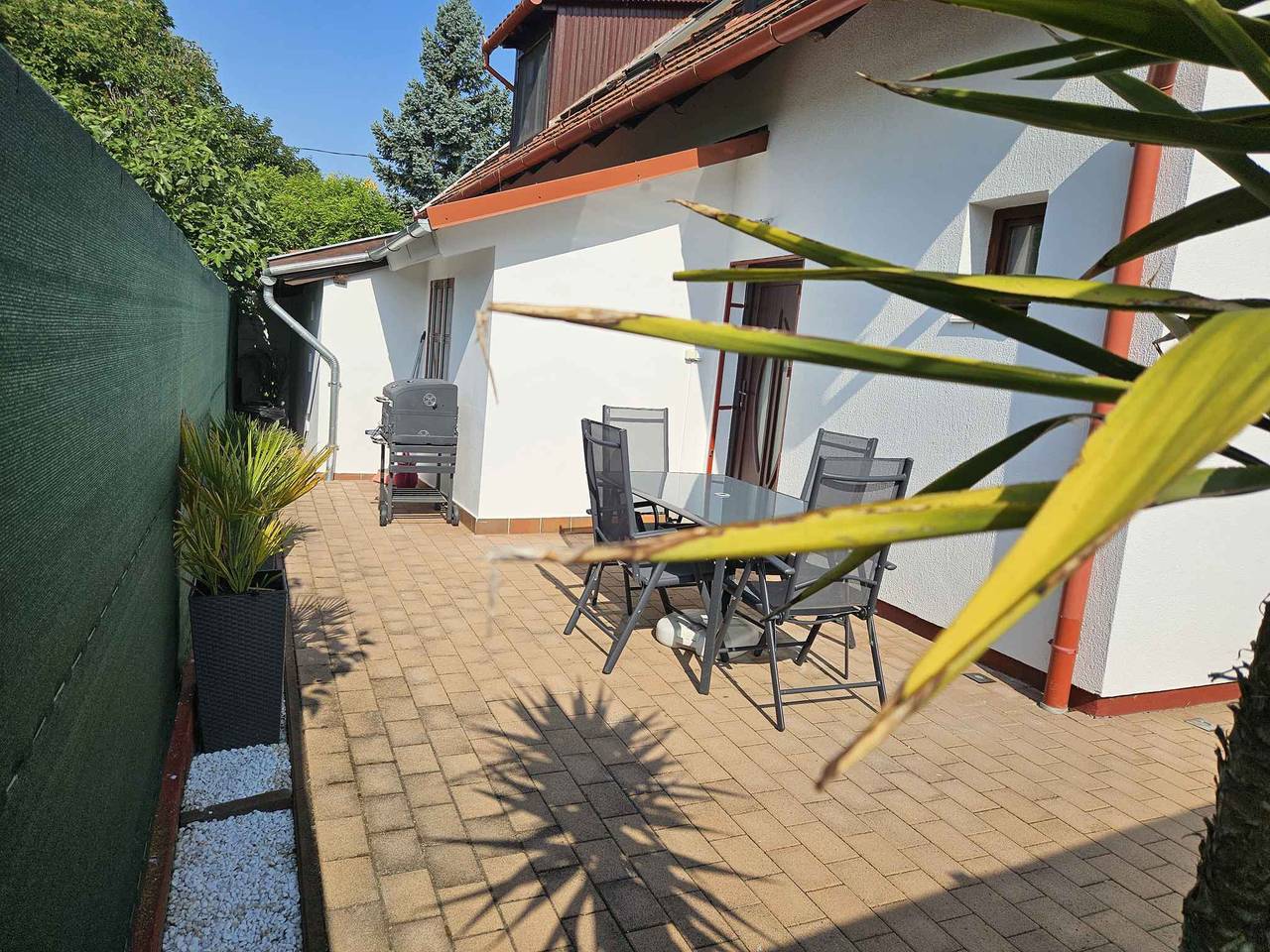 Ganze Ferienwohnung, Ferienwohnung völlig renoviert mit Klimaanlage in Balatonakali, Balatonfüredi járás