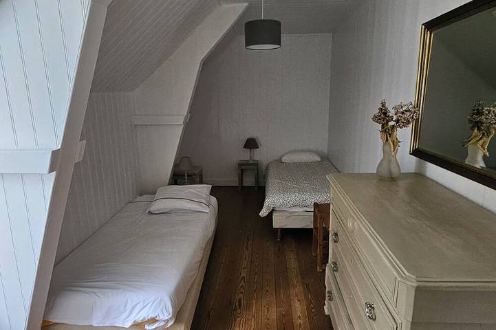 Location de vacances pour 6 personnes, avec Terrasse et Jardin à Fermanville - 4