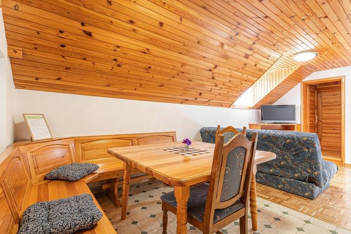 Bauernhof für 4 Personen, mit Balkon, kinderfreundlich in Slowenien - 2