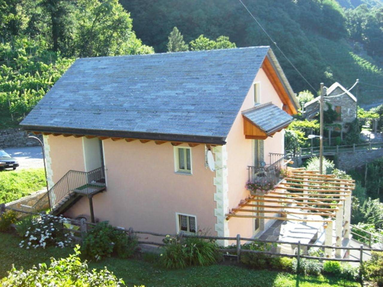 Ganze Wohnung, Agriturismo Cantina Carrara in Gordola, Tessiner Alpen
