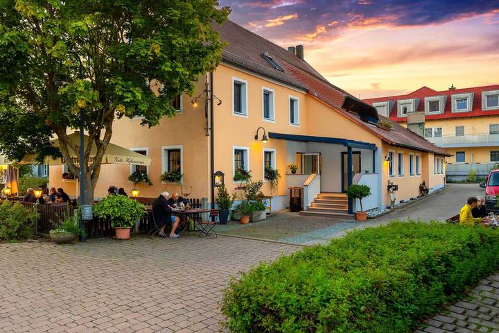Hotel für 2 Personen, mit Balkon/Terrasse, kinderfreundlich in Ansbach