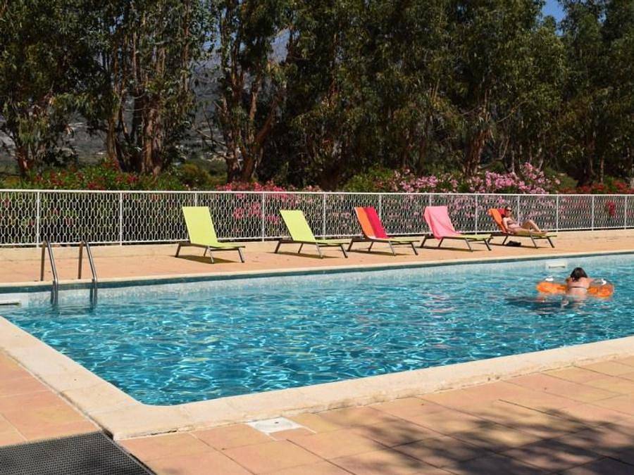 Camping Paradella - Chalet 5 personnes - Amandier in Calenzana, Région de Calvi