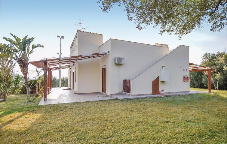 Ferienhaus für 6 Personen, mit Garten und Terrasse sowie Pool in Kalabrien - 2