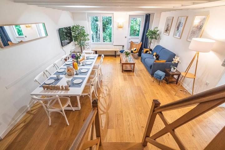 Location de vacances pour 12 personnes, avec jardin à Quincy-Voisins - 3