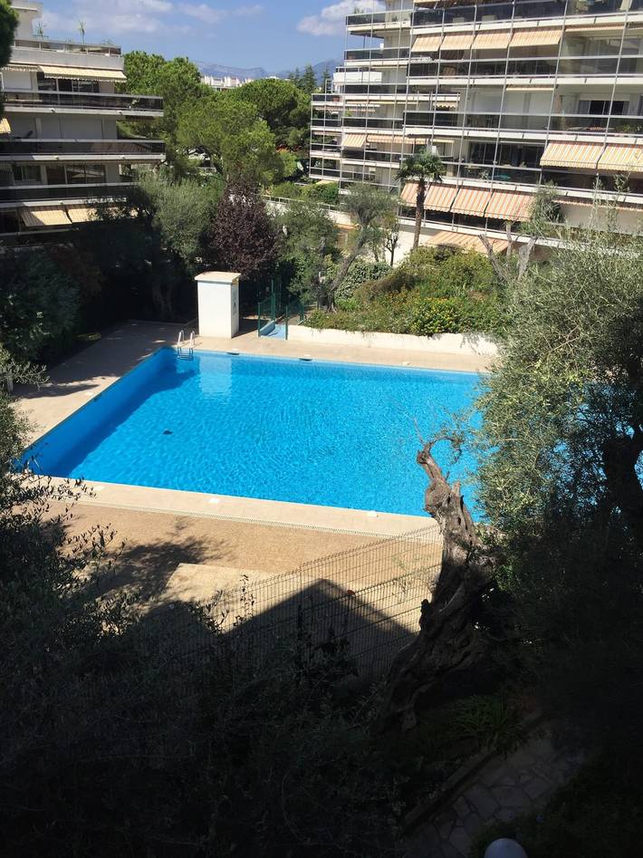 Gîte pour 4 personnes, avec piscine dans Cap d’Antibes - 2