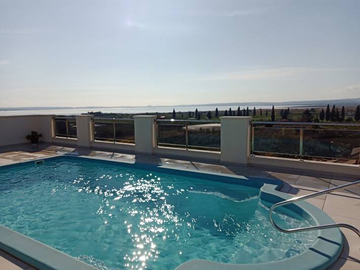 Appartamento per 3 persone, con panorama e balcone in Los Montesinos