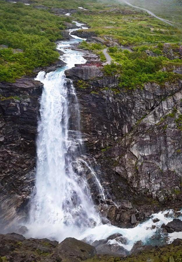 Hotell för 4 Personer, med bastu samt terass och utsikt, med husdjur i Stryn