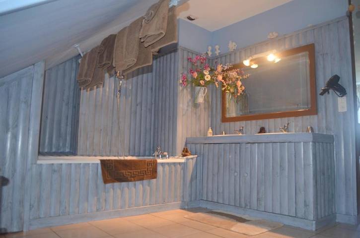 Suite with River View in Chaumont-sur-Loire, Région de Blois