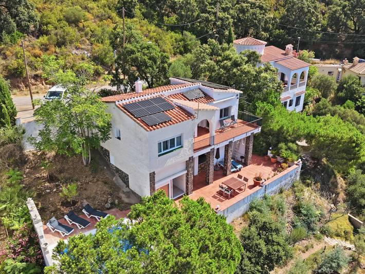 Villa en Roses: Piscina y Vistas a la Bahía in El Mas Fumats, Roses