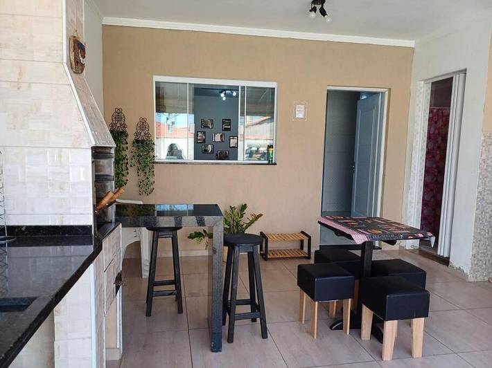 Casas e apartamentos de temporada para 6 pessoas, com vista e balcão em Sorocaba