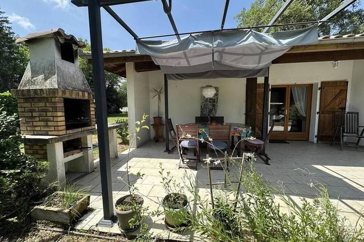 Ferienhaus für 6 Personen, mit Garten und Pool - 1