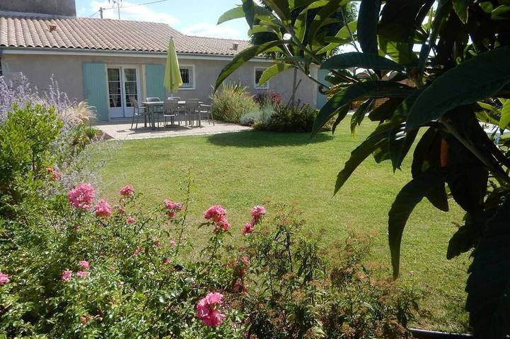 Location de vacances pour 5 personnes, avec Jardin à Pujols-sur-Ciron