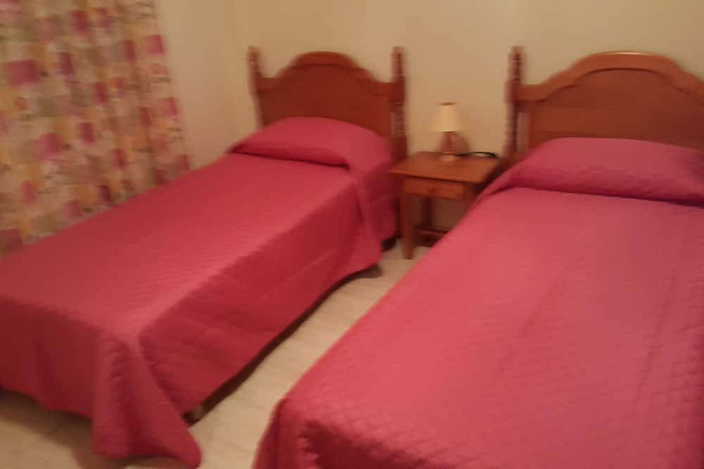 Entire apartment, Quiet and spacious apartment in Valle Gran Rey in La Calera, Valle Gran Rey