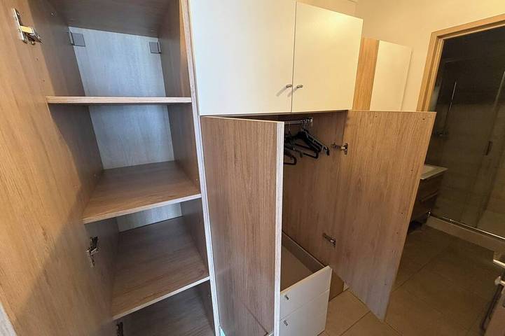 Ganze Wohnung, Urban cocoon with panoramic view - Balcony - Fully equipped in Saint-Étienne, Regionaler Naturpark Pilat